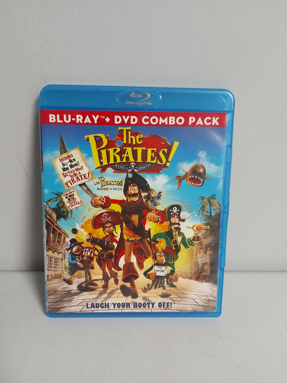 The Pirates! Band of Misfits Blu-Ray + DVD Combo Pack Bilingual Canadian Edition